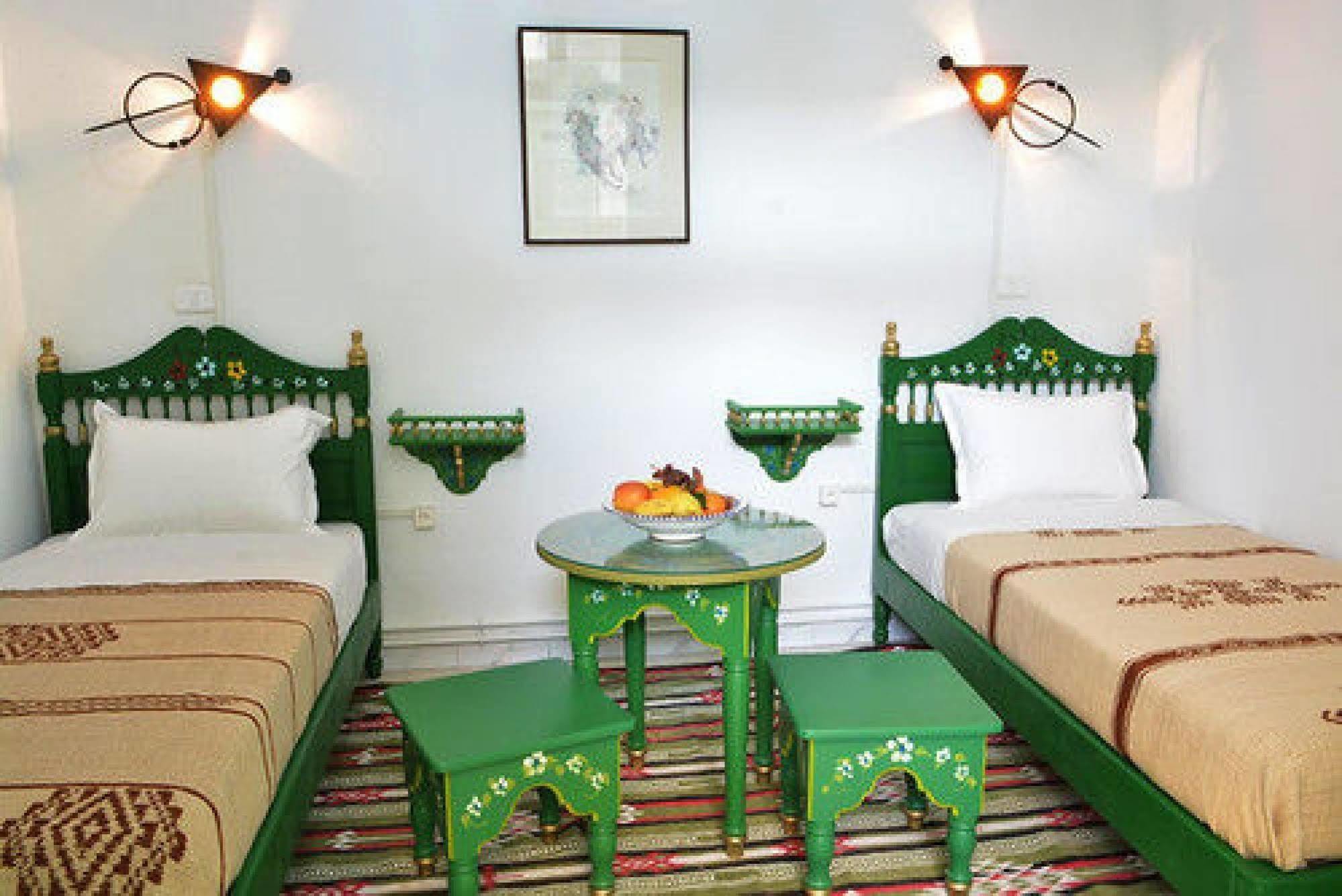 Dar Ya Bed and Breakfast Tunis Exteriör bild